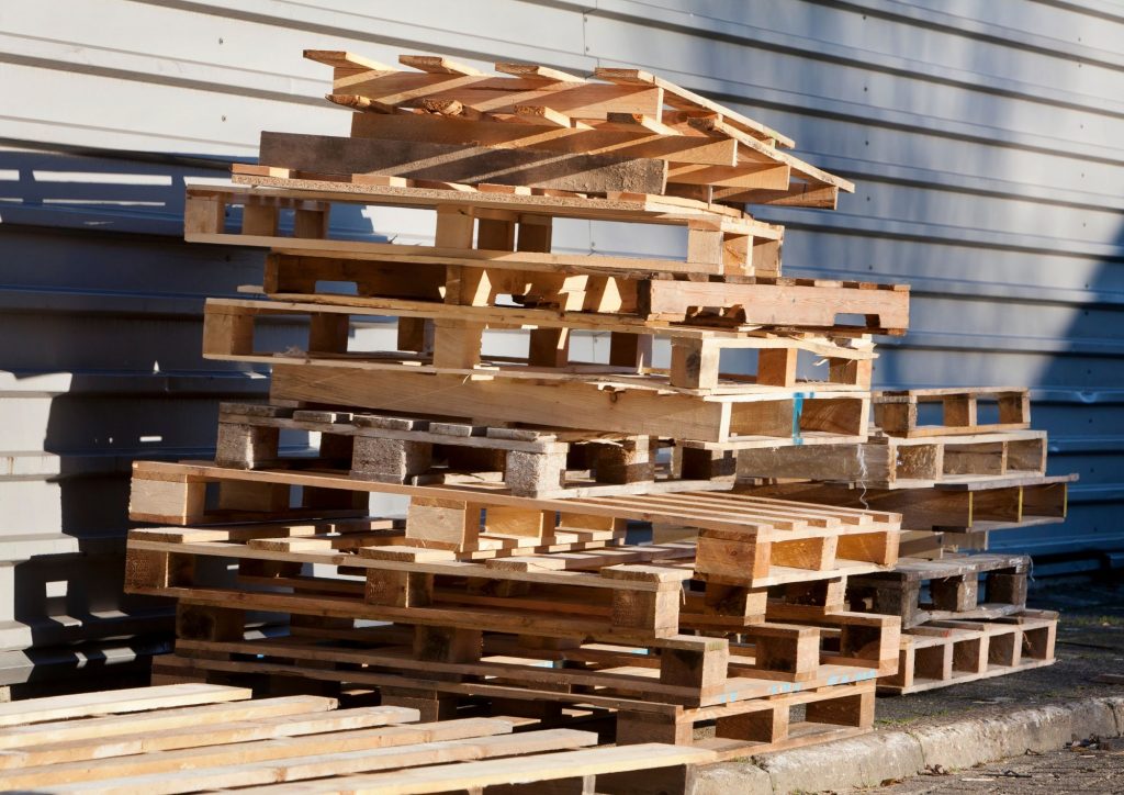 Las empresas europeas reutilizan más palets de madera - Madera